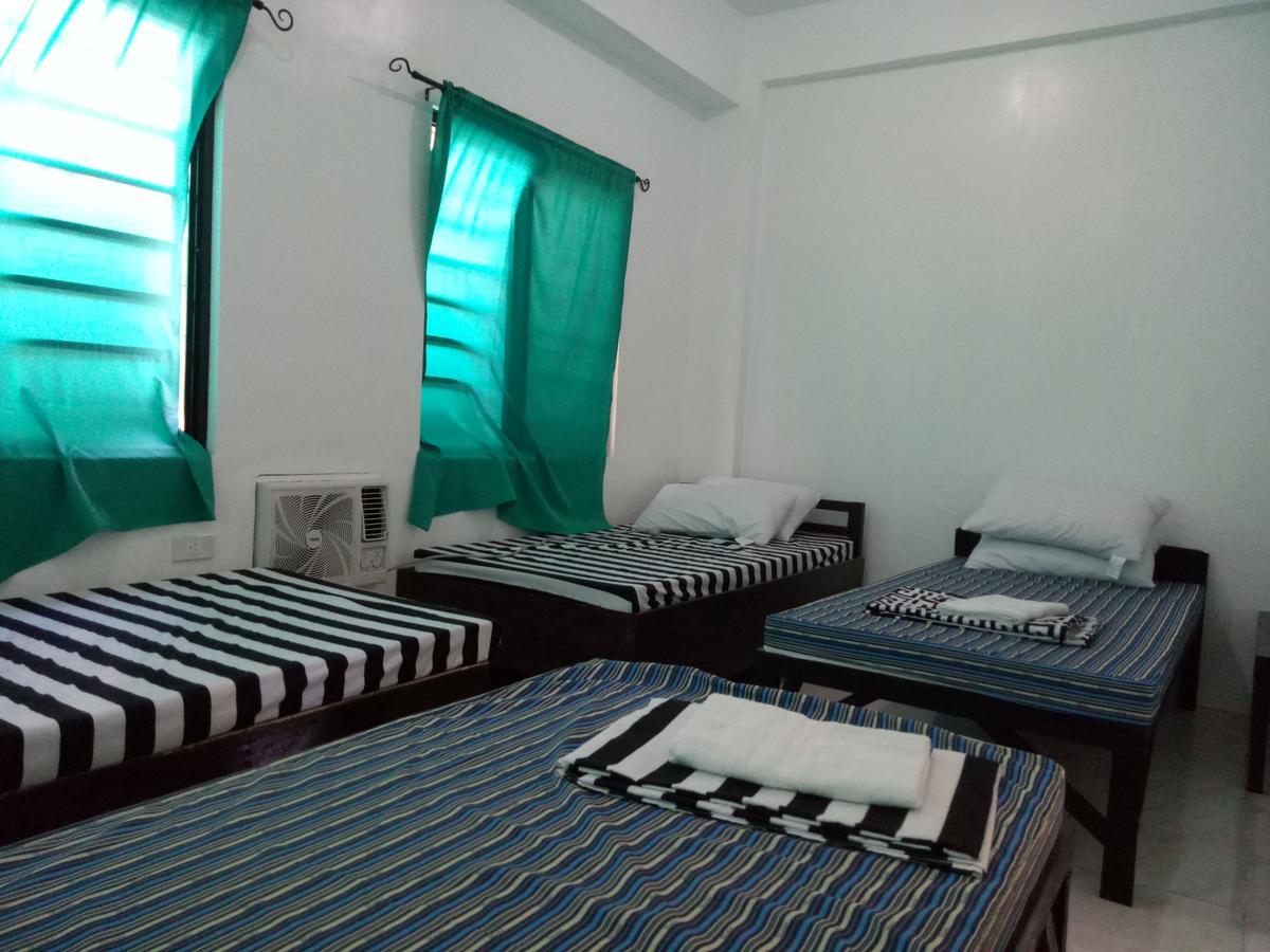 Jmp Hostel Корон Экстерьер фото