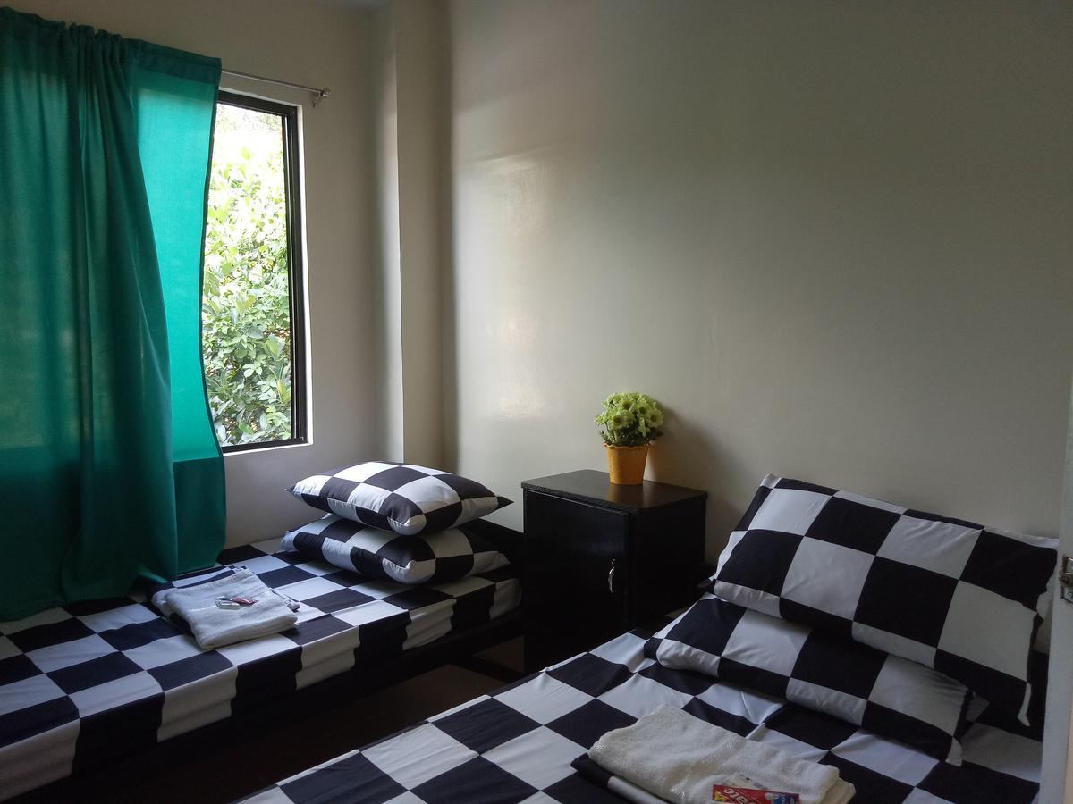 Jmp Hostel Корон Экстерьер фото